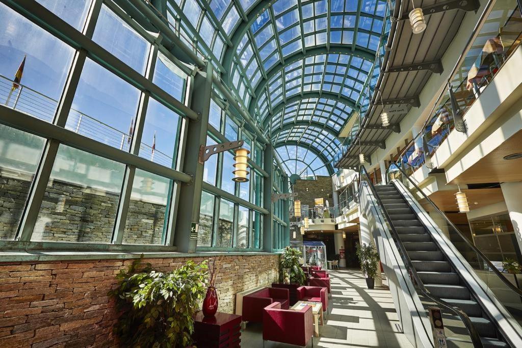 Attico Villaggio Olimpico 塞斯特雷 外观 照片